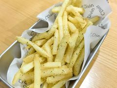 -暖食光·台式家庭餐厅·生日主题店(万达店)