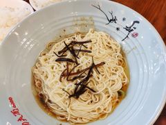 -哇蛙牛功夫面渝都料理(龙阳广场店)