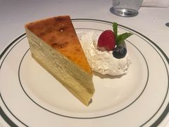 芝士蛋糕-Wolfgang’s Steakhouse 沃夫冈牛排馆(上海白玉兰广场店)