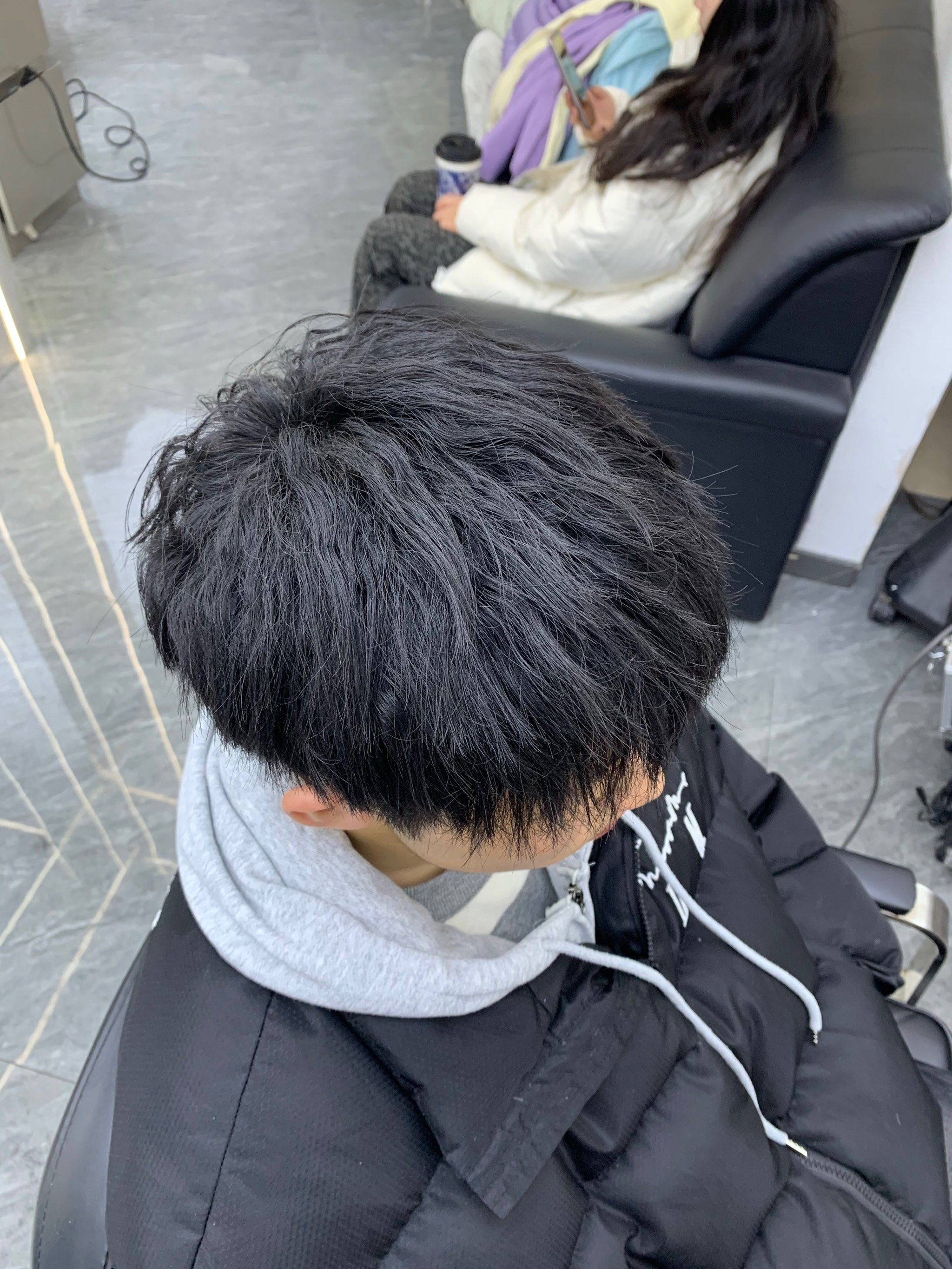 男生简洁发型