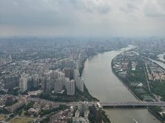 -广州塔卢特斯法国旋转餐厅