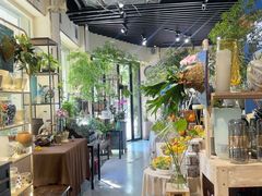 -弗劳尔花艺坊(龙涛店)