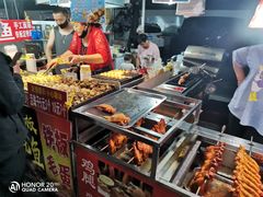 -大学城夜市