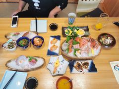 -花和海鲜自助(梅江店)