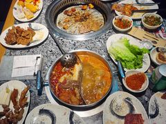 -阪尚皇·原切牛排·烤肉火锅自助(北京路店)