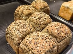 -红星前进面包牛奶公司(畅春园店)