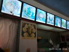 -食惠里小笼包面馆(越秀店)