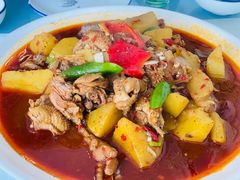 -马尔龙新疆饭店·清真(瑞景店)