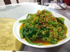 -洪霞餐馆