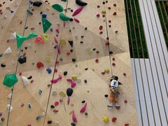 -ROCKPLUS攀岩馆(环宇城店)