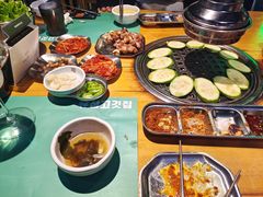 -唯成•韩国炭火烤肉 유성고기