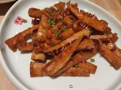 私房油焖笋-弄堂小笼包(西青中北永旺购物中心店)