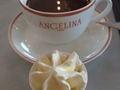 iphone_upload_pic-Angelina(IFC)