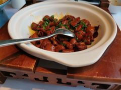 马仕金牌肥肠煲-马仕玖煲·融合菜·酥不腻烤鸭(人大店)