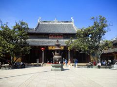 -龙华寺