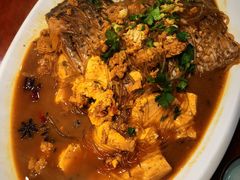 -老码头黑皮肘子锅包肉(文政街店)