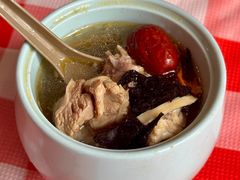 石耳土鸡汤-望庐说·本地菜馆