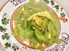 -鲸育宝宝月嫂(徐汇店)