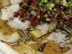 -云海肴·汽锅鸡·云南菜(天山百盛优客店)