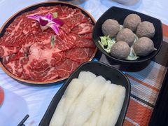 竹荪-鲜入围煮花胶鸡海鲜火锅