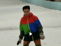 -乔波室内滑雪场