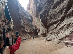 -天山神秘大峡谷