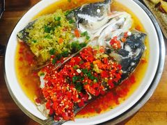 特色剁椒鱼头-湖南湘菜馆(东湘缘二店)