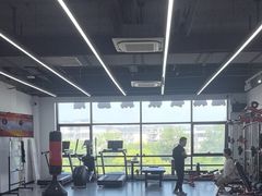 -超减·私教减肥馆(世博店)