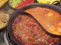 -冯校长老火锅(中联广场店)