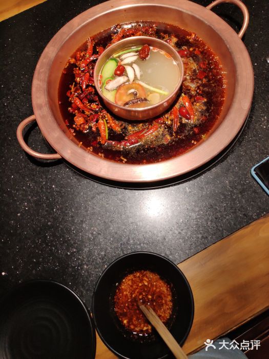 老重庆真味火锅(阳光天地店)图片