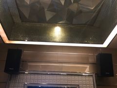 -GAGA主题量贩式KTV平价店(工大店)