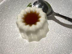 椰汁嘟嘟糕-金椰壳· 大厨新加坡菜(壹方城店)