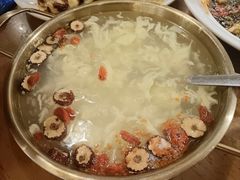 -六福烧烤酒馆(秦隆步行街店)