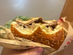 -汉堡王(下沙银泰店)