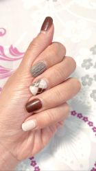 -一笔绣狂草美甲坊