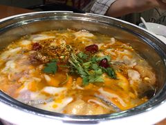 酸菜鱼-龙梅肥肠鱼(明瓦廊店)
