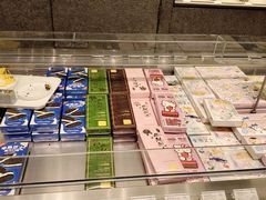-好利来(上海虹桥新天地Lab主题店)
