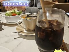 -La-Serene Café