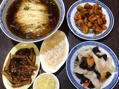 -同得兴 Since·1995 传统苏式面馆(嘉馀坊店)