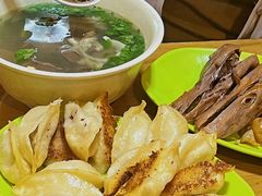 -锅贴王小吃(南大街店)