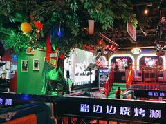 -路边边地标烧烤·川菜·小龙虾·音乐酒馆(良乡长虹店)