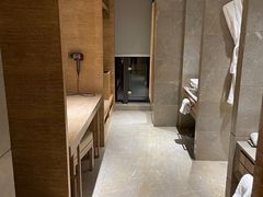 -重庆解放碑威斯汀酒店