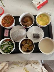 -爱陪伴一对一月子中心(融侨店)