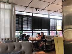 靠窗位-生如夏花泰式火锅(鹭洲里店)