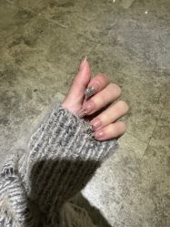 -UGIRL有个美甲