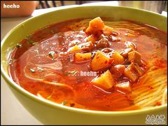 辣酱面-月亮生煎大王