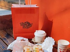 -Catch Bagel(芳草地店)