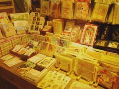 -恋物百货商店(华侨城店)