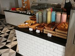 -昆山琶拉帝诗酒店·河畔咖啡厅Riverside Cafe