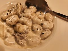 土豆面配香肠蓝乳酪酱-La Tavernetta(Bar à Vin)(乌鲁木齐路店)